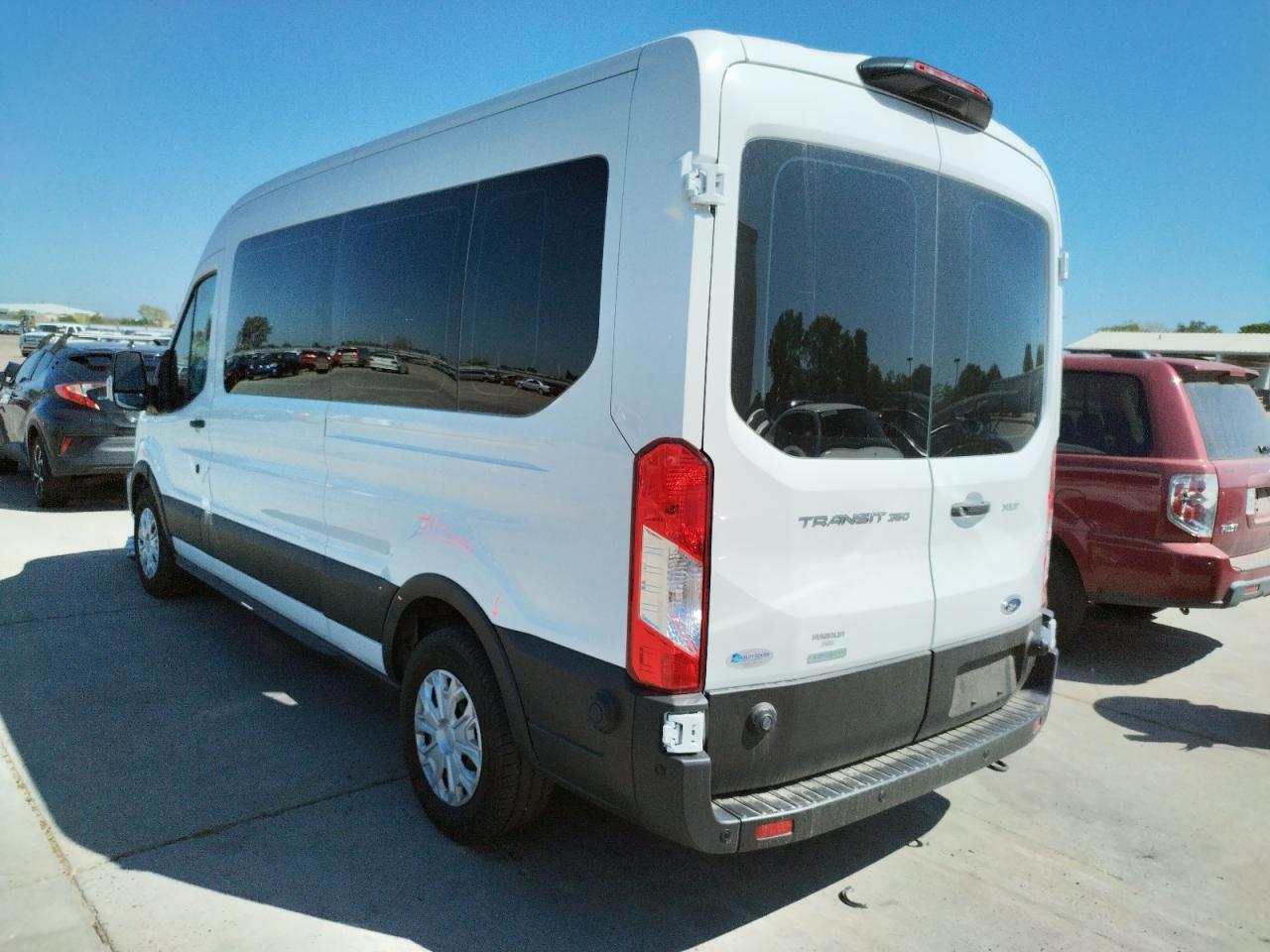 Photo 3 from auction – 2020 FORD TRANSIT T- with VIN 1FBAX2CG8LKA40165