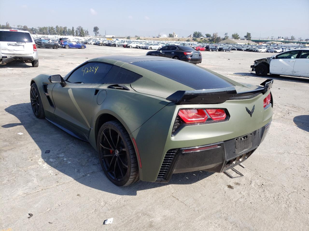Photo 3 from auction – 2018 CHEVROLET CORVETTE G with VIN 1G1YW2D71J5101047