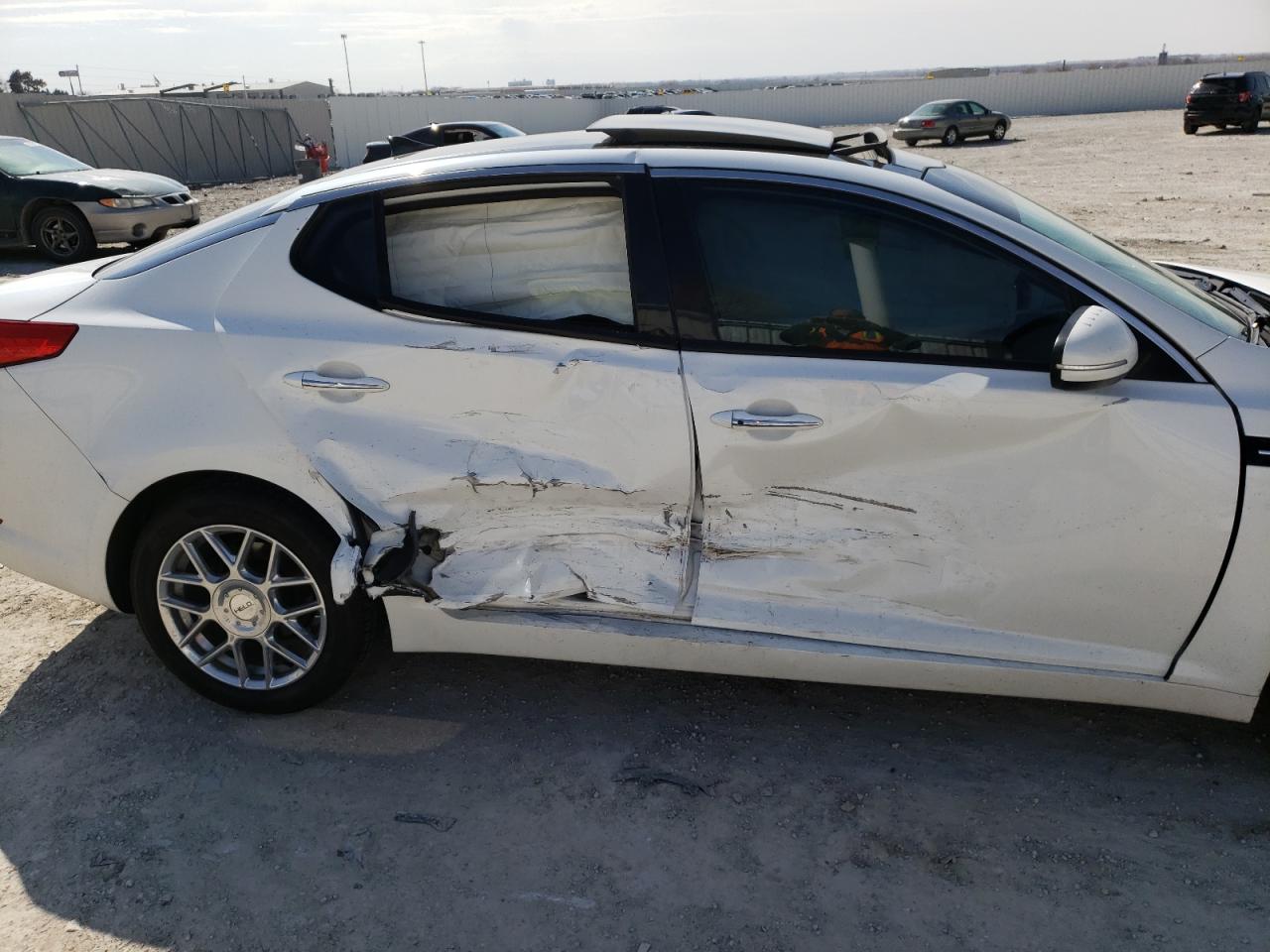 Photo 9 from auction – 2013 KIA OPTIMA EX with VIN 5XXGN4A74DG228929