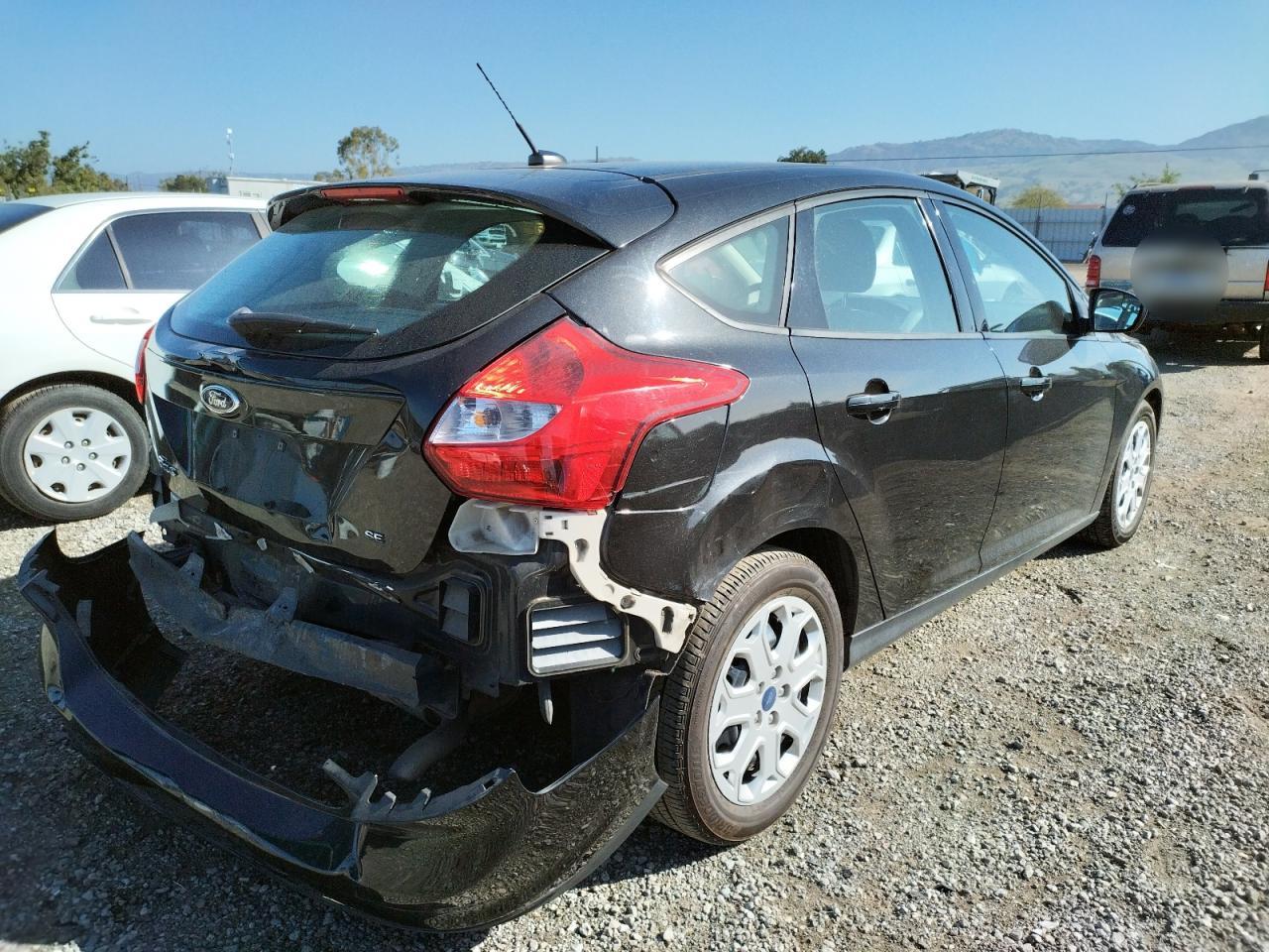 Photo 4 from auction – 2012 FORD FOCUS SE with VIN 1FAHP3K2XCL468521