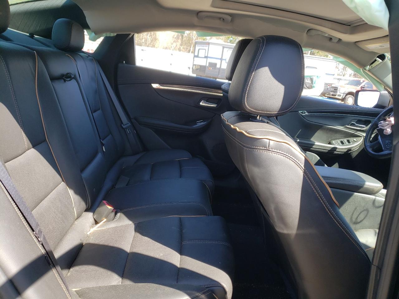 Photo 6 from auction – 2018 CHEVROLET IMPALA PRE with VIN 2G1125S32J9108266