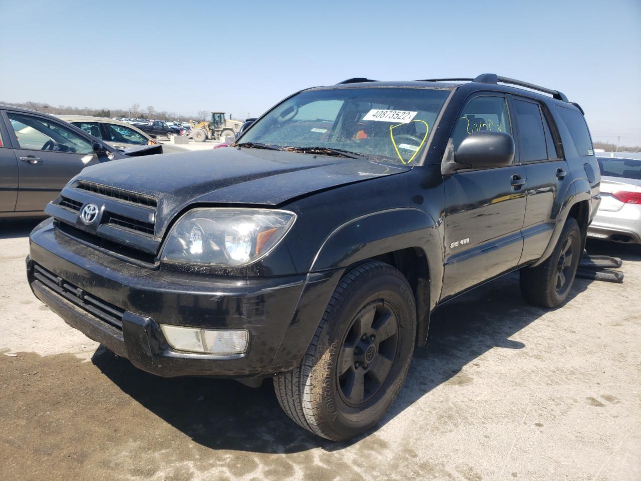 Photo 2 from auction – 2004 TOYOTA 4RUNNER SR with VIN JTEBU14R240038746