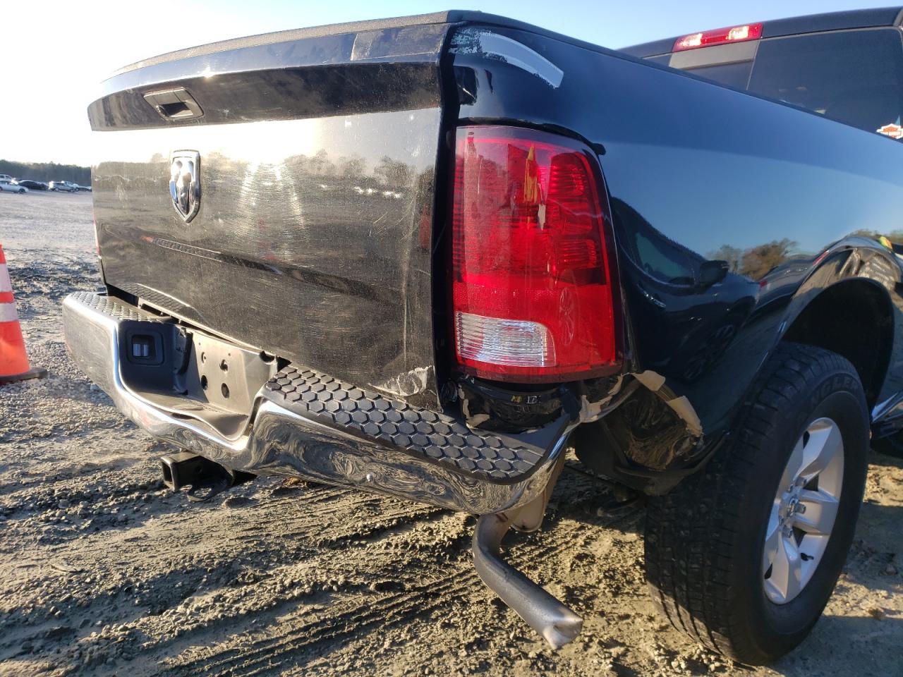 Photo 9 from auction – 2021 RAM 1500 CLASS with VIN 3C6JR6AG8MG526670