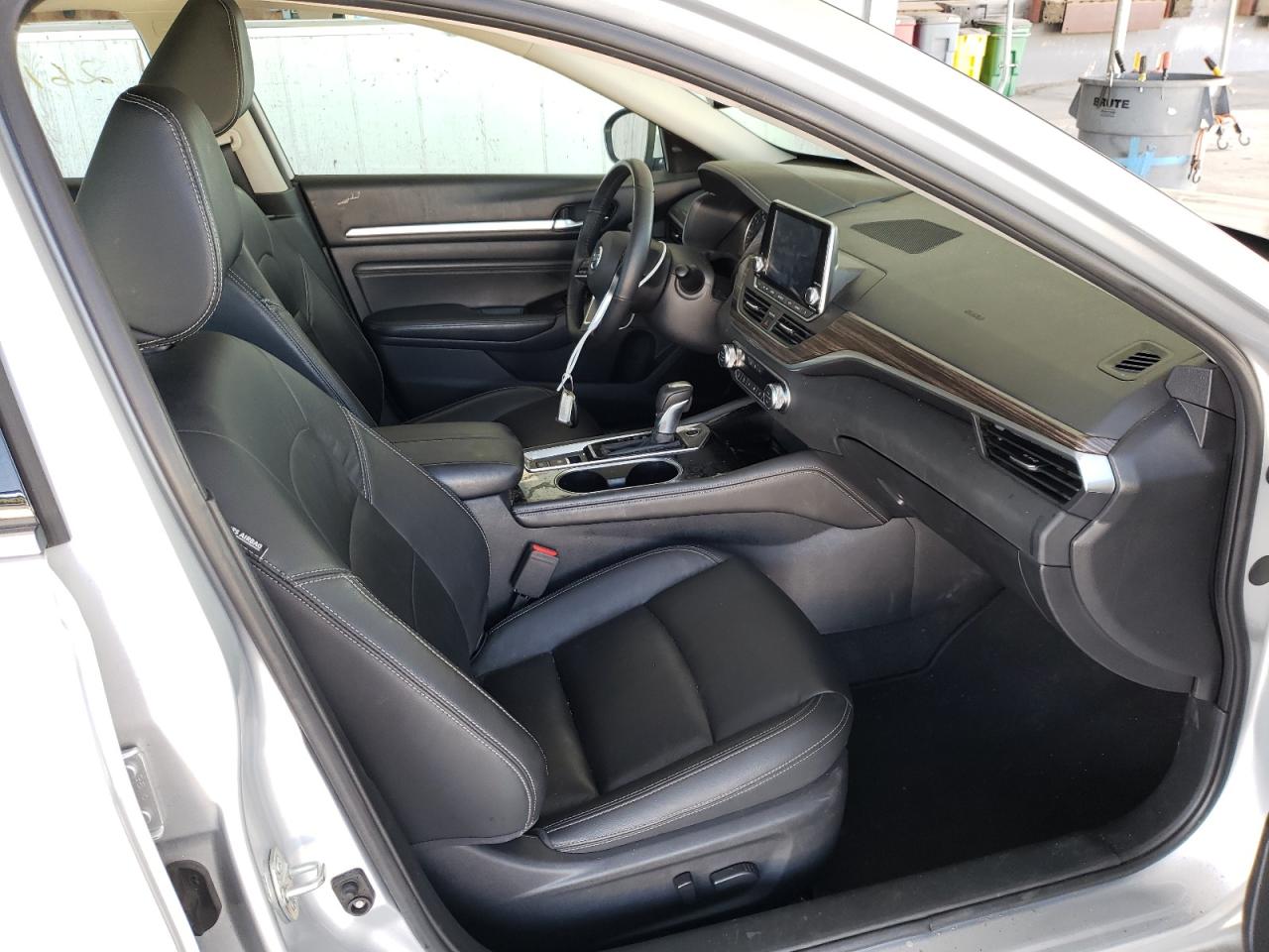 Photo 5 from auction – 2020 NISSAN ALTIMA PLA with VIN 1N4AL4FV2LC160086