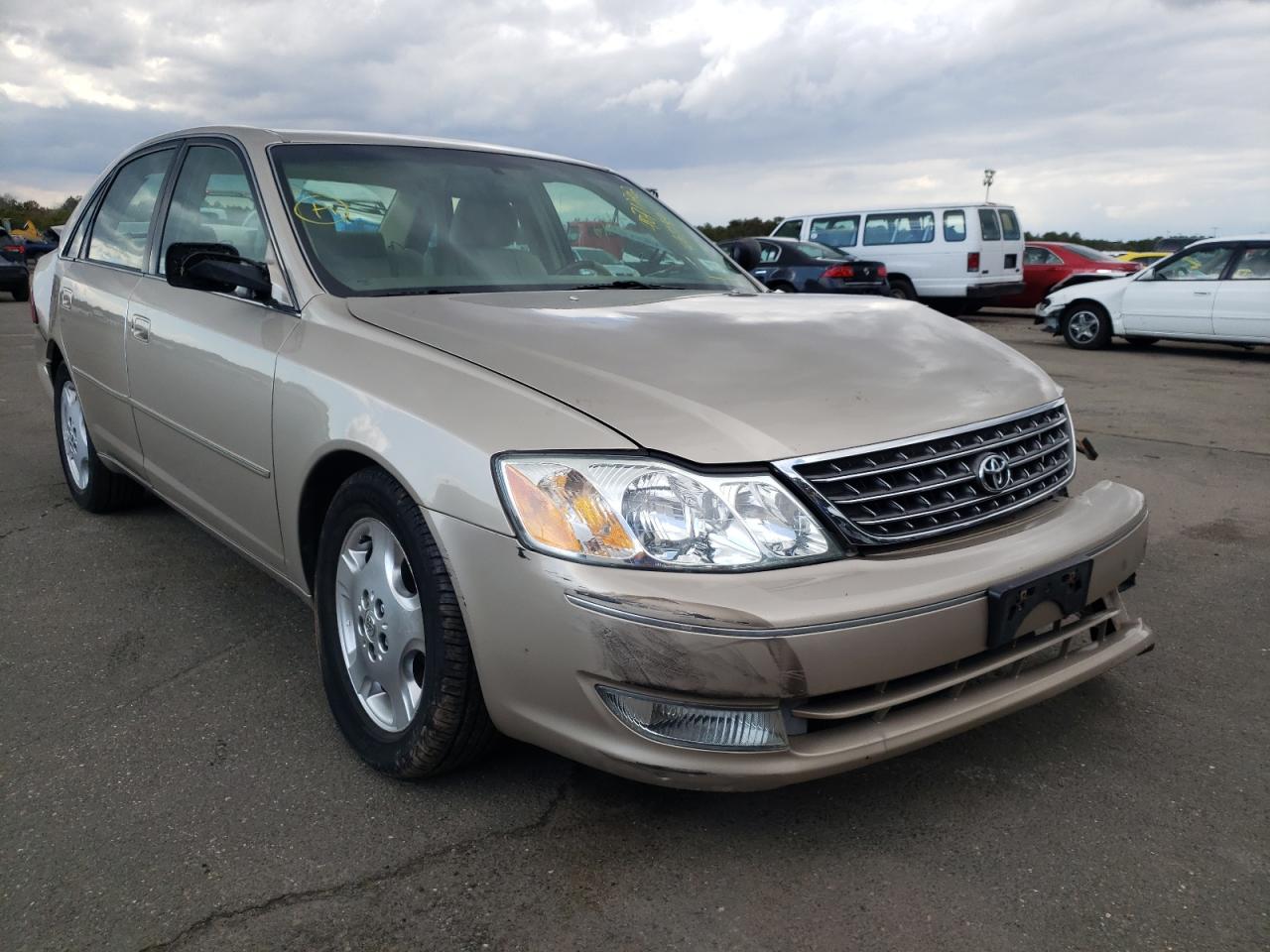 TOYOTA AVALON XL 2004 with VIN 4T1BF28B34U363380 - Photo from auction