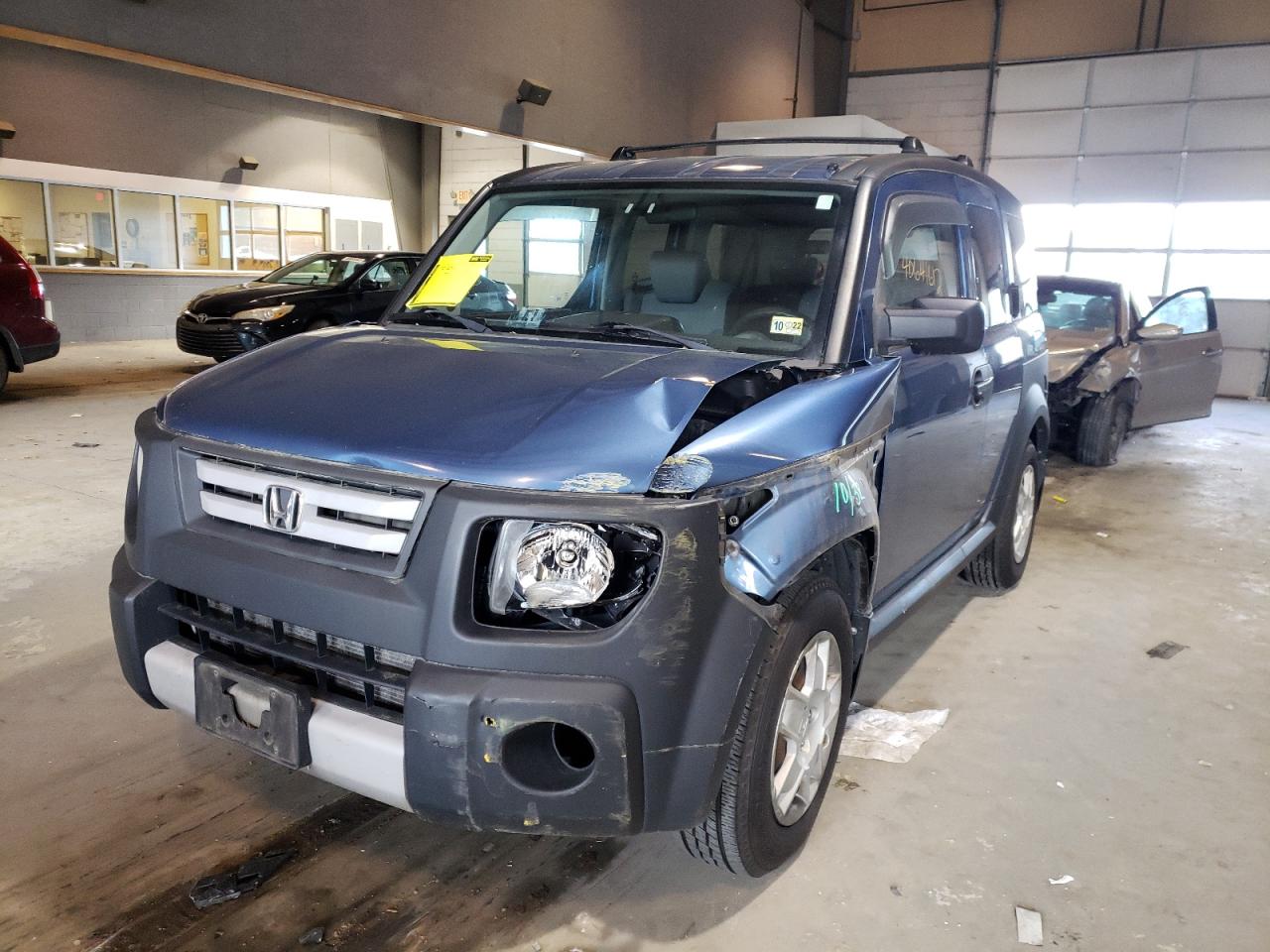 Photo 2 from auction – 2007 HONDA ELEMENT LX with VIN 5J6YH283X7L007451