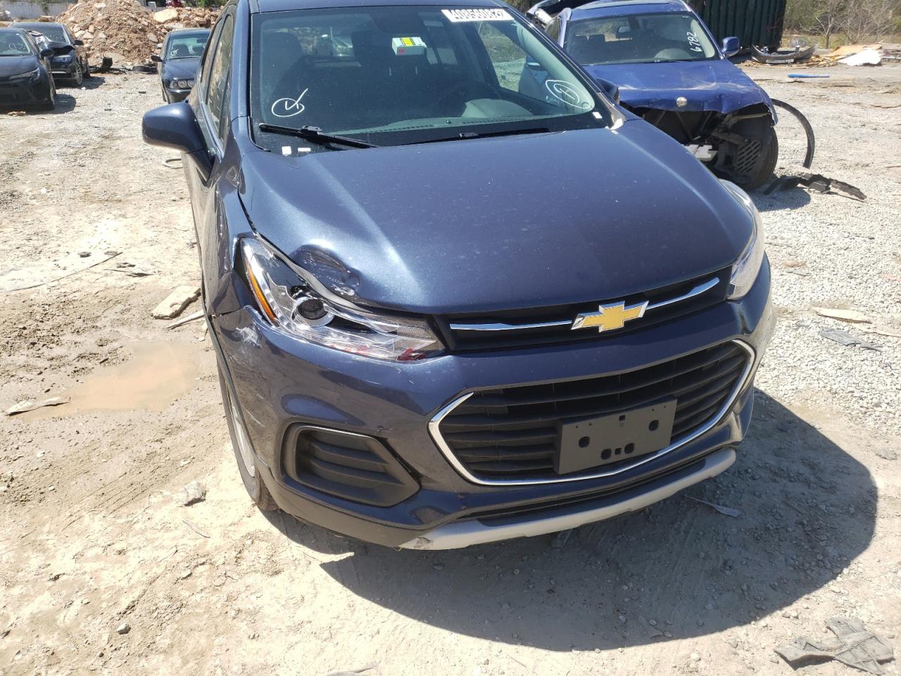 Photo 9 from auction – 2018 CHEVROLET TRAX 1LT with VIN 3GNCJPSB0JL260301