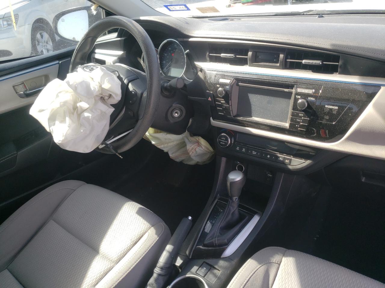 Photo 9 from auction – 2015 TOYOTA COROLLA L with VIN 5YFBURHE5FP289280