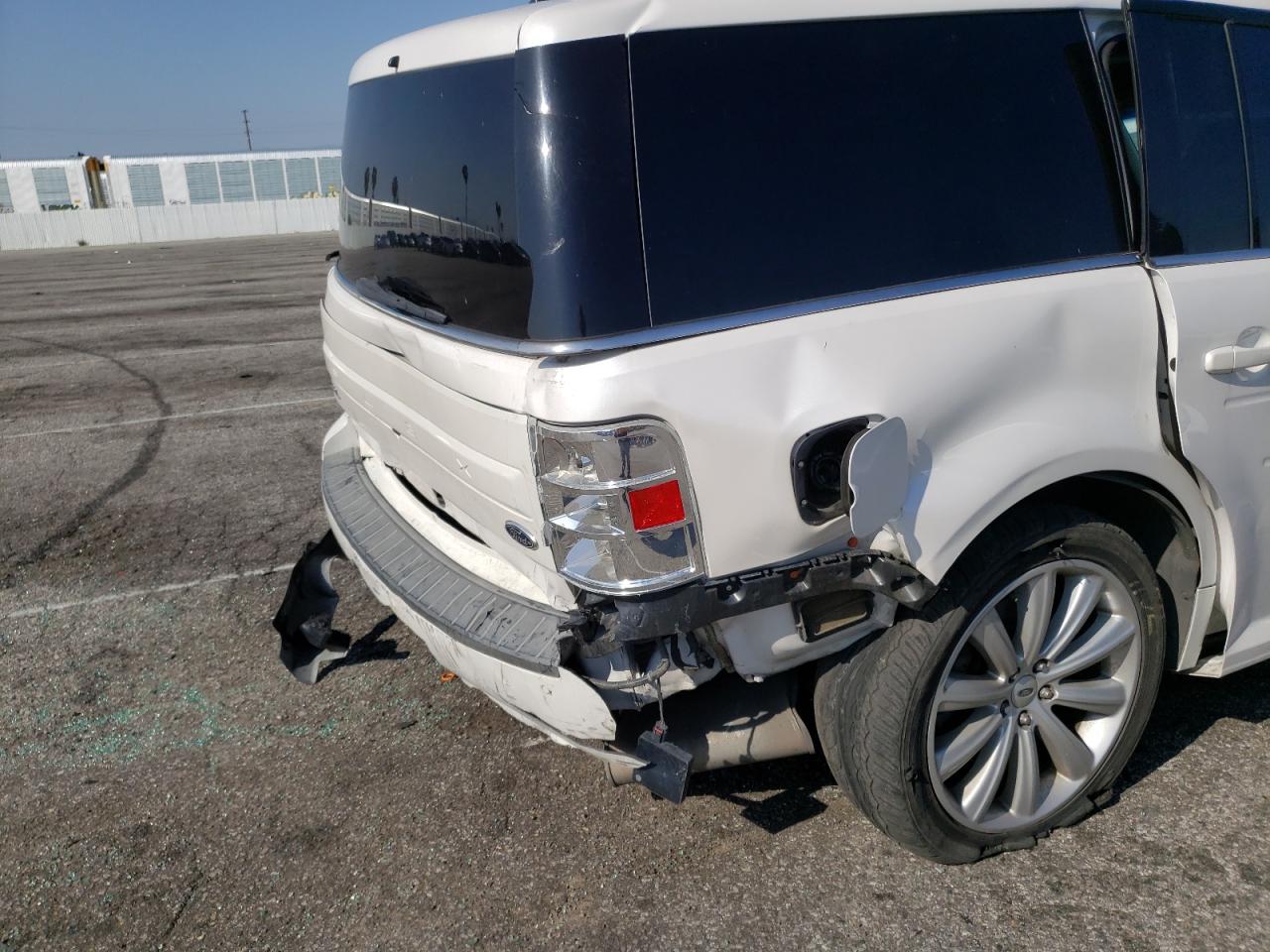Photo 9 from auction – 2013 FORD FLEX SEL with VIN 2FMGK5C80DBD19017
