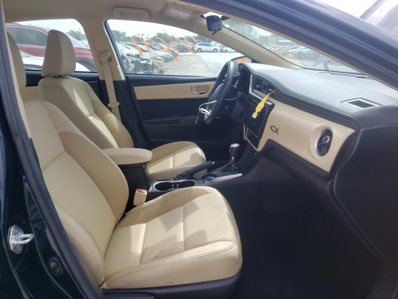Photo 5 from auction – 2018 TOYOTA COROLLA L with VIN 5YFBURHE8JP839712