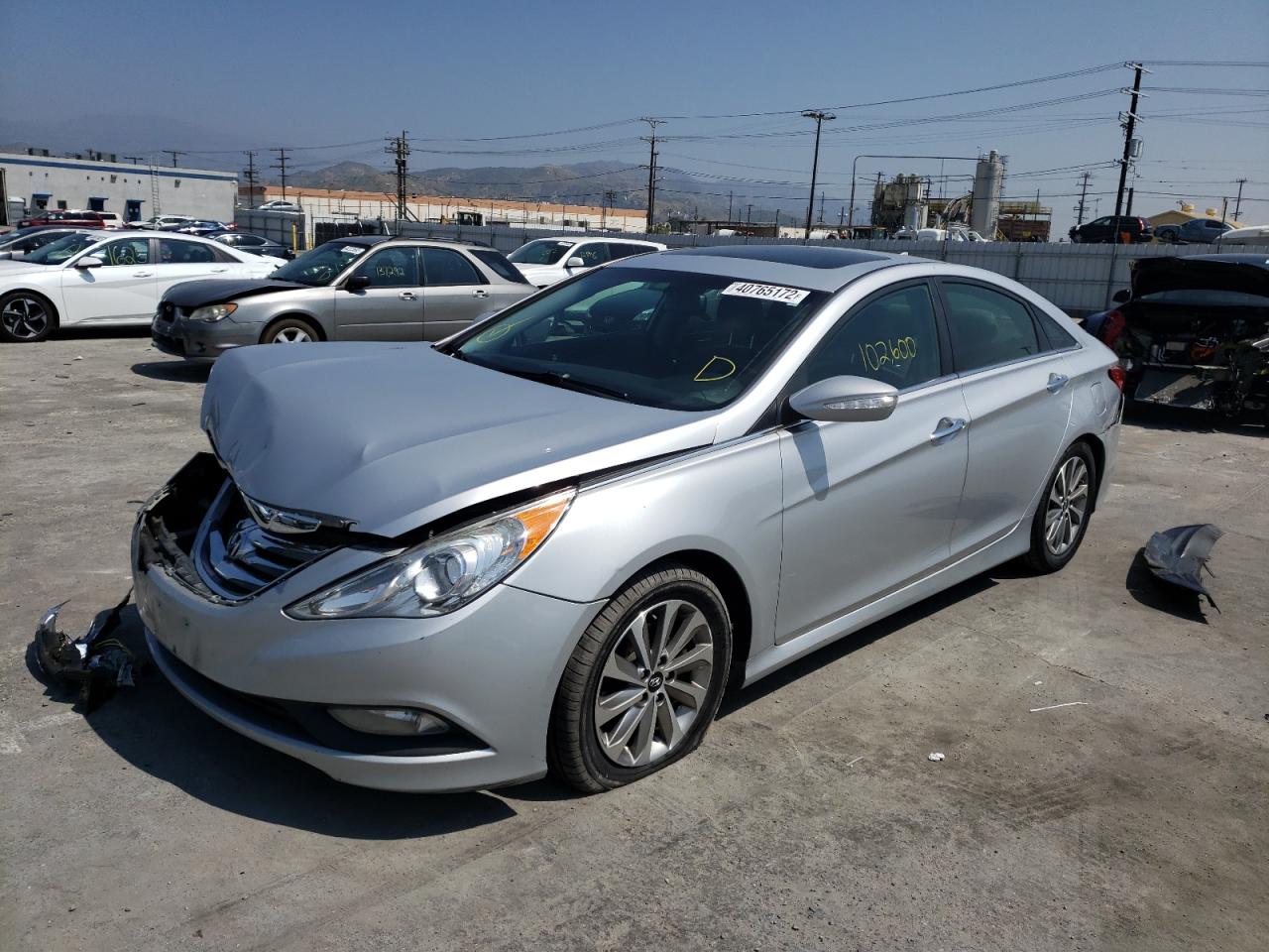 Photo 2 from auction – 2014 HYUNDAI SONATA SE with VIN 5NPEC4AC7EH902846