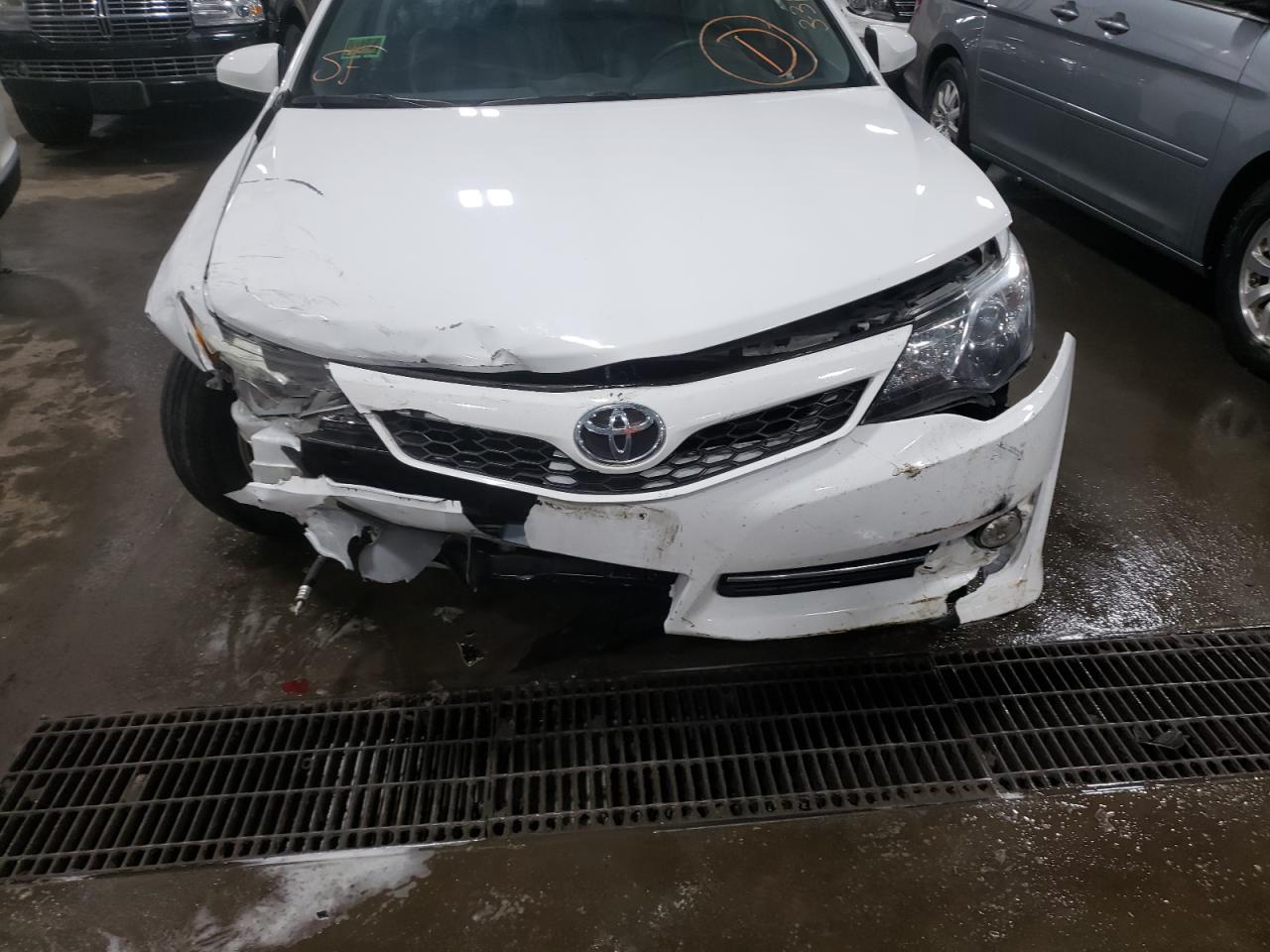 Photo 9 from auction – 2014 TOYOTA CAMRY L with VIN 4T1BF1FK6EU846120