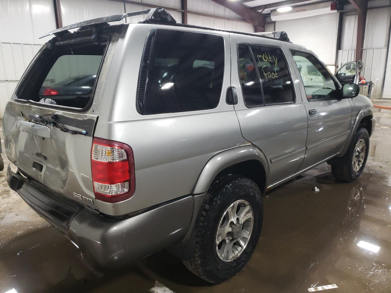 Photo 4 from auction – 2001 NISSAN PATHFINDER with VIN JN8DR09Y31W611515