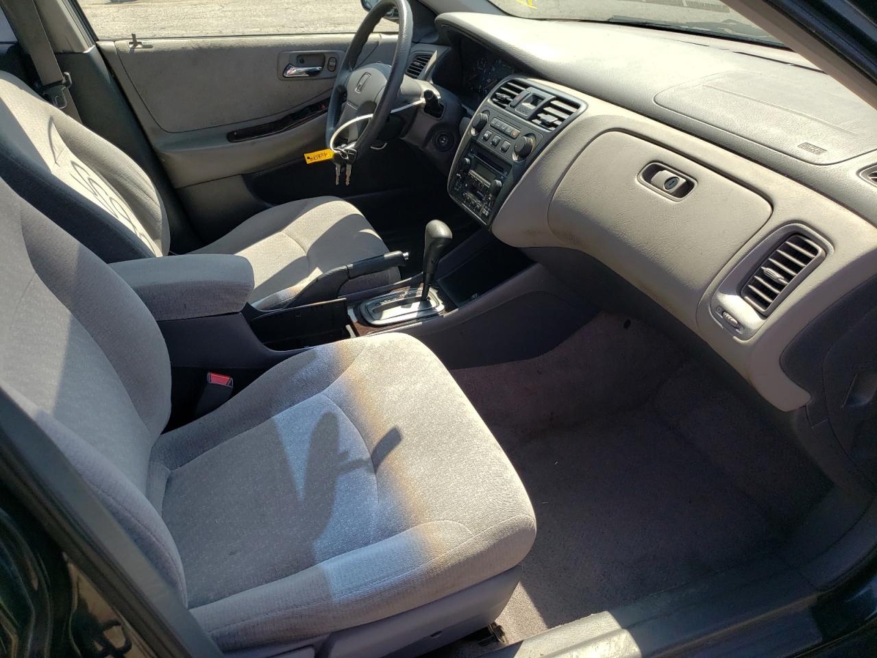 Photo 5 from auction – 2002 HONDA ACCORD EX with VIN JHMCG66842C005162