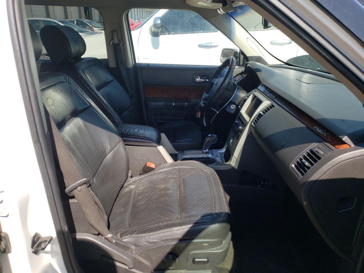 Photo 5 from auction – 2010 FORD FLEX LIMIT with VIN 2FMGK5DC4ABB14329