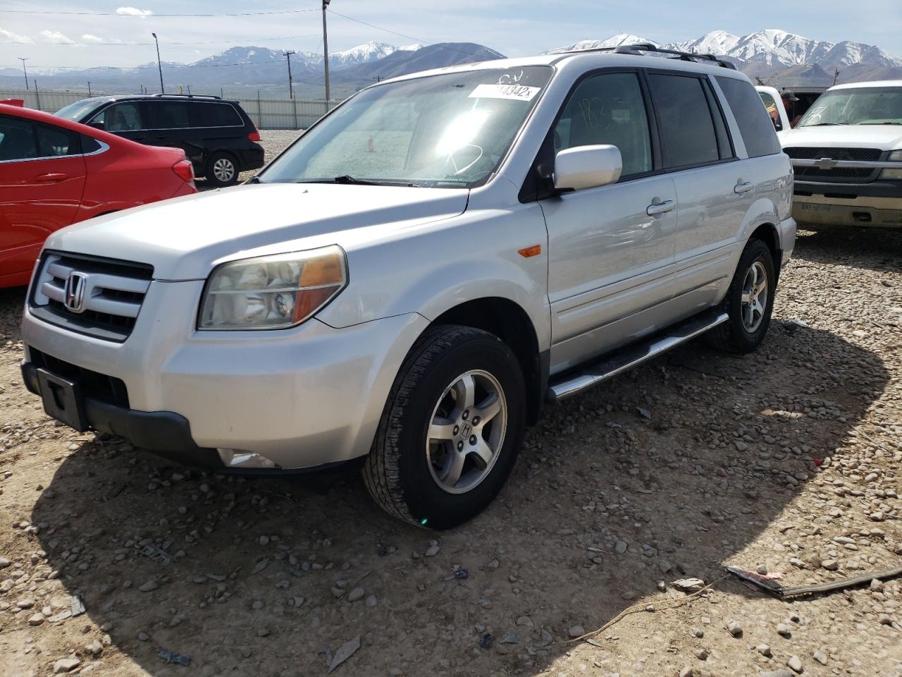 Photo 2 from auction – 2007 HONDA PILOT EXL with VIN 5FNYF18757B011435