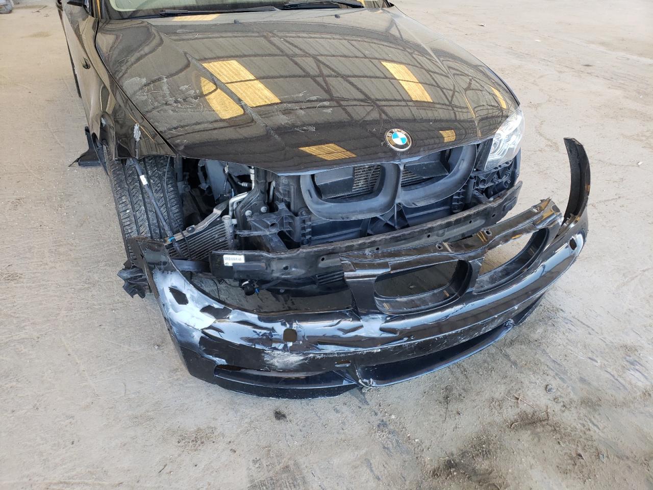 Photo 9 from auction – 2011 BMW 135 I with VIN WBAUC9C54BVM09478