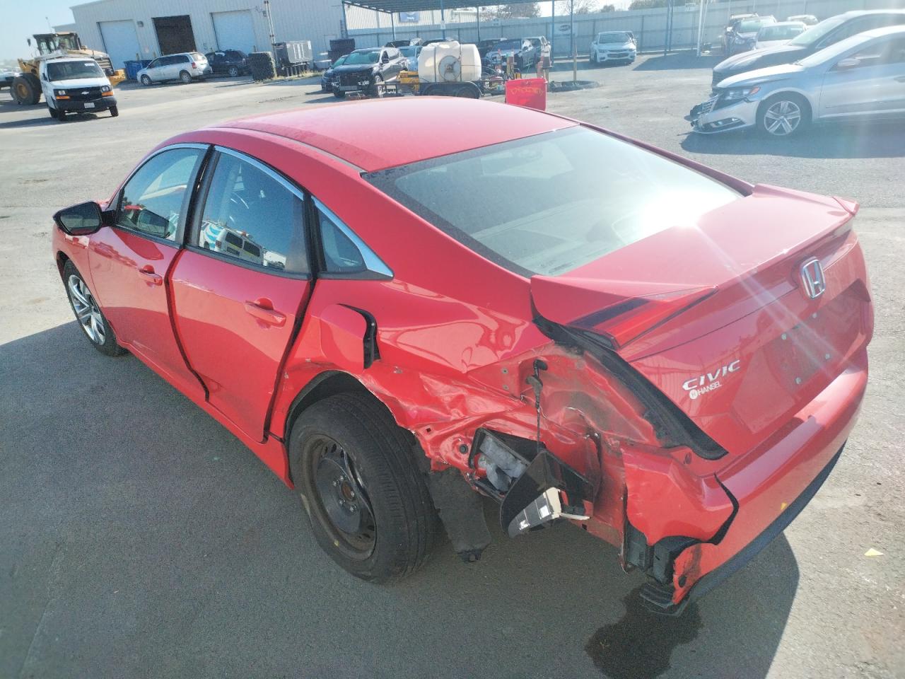 Photo 3 from auction – 2016 HONDA CIVIC LX with VIN 2HGFC2F56GH519321