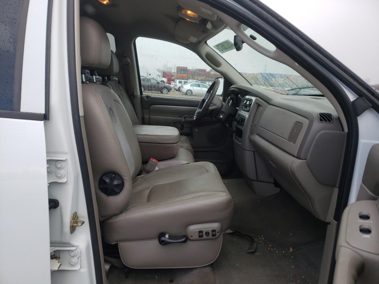 Photo 5 from auction – 2004 DODGE RAM 1500 S with VIN 1D7HU18D04S703294