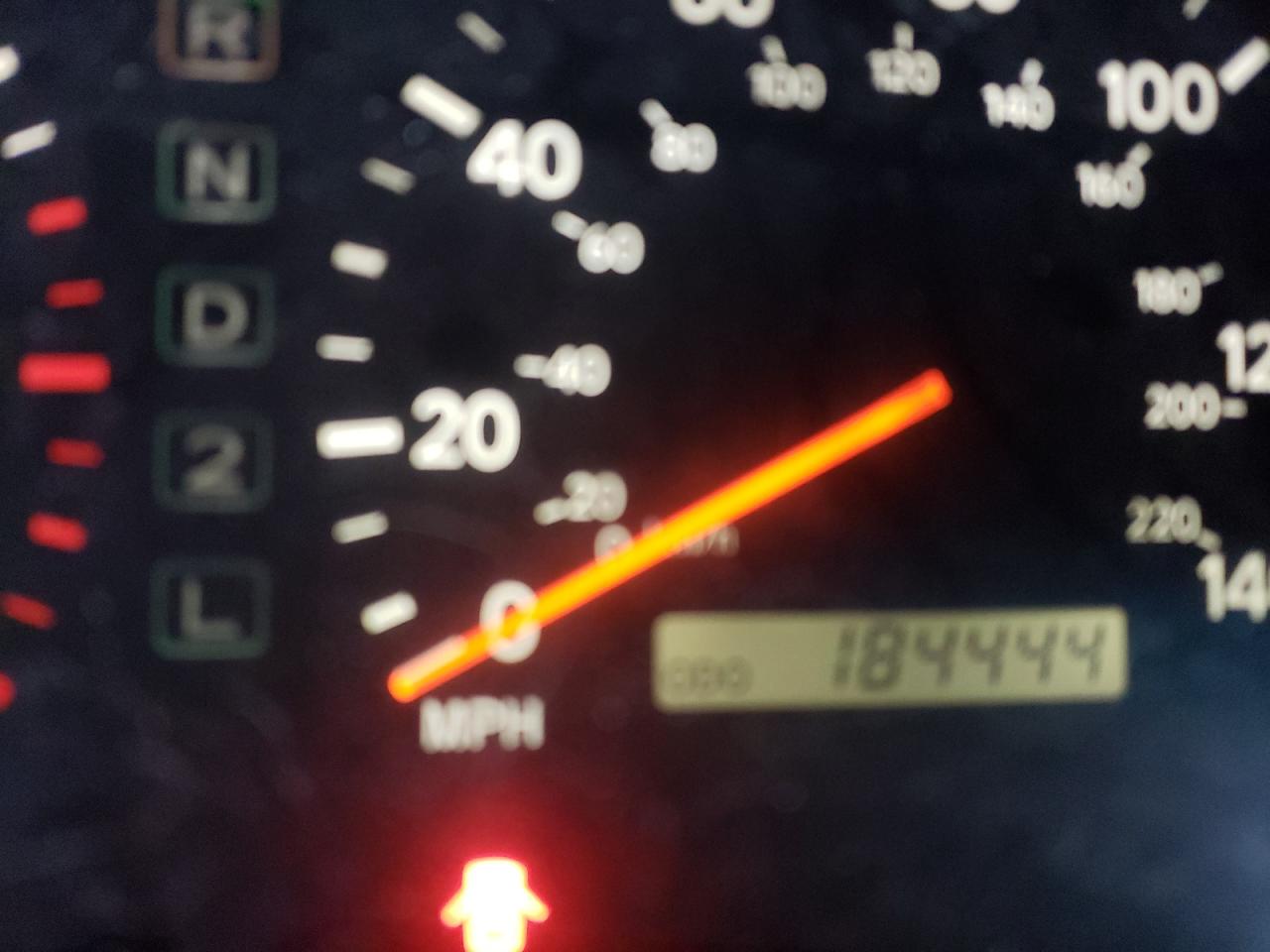 Photo 8 from auction – 1999 LEXUS ES 300 with VIN JT8BF28G6X0159280