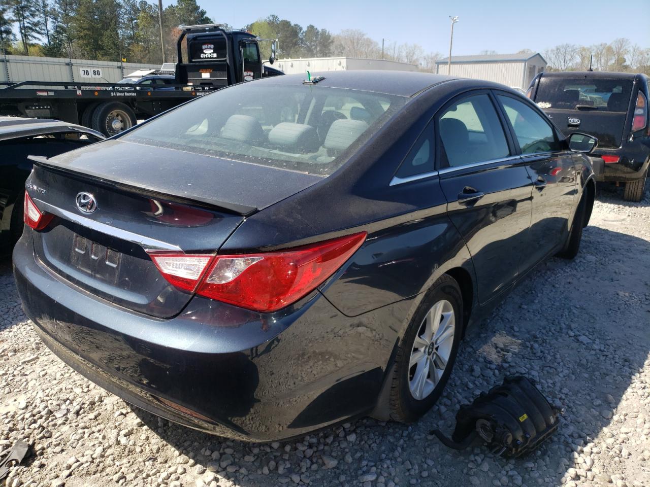 Photo 4 from auction – 2013 HYUNDAI SONATA GLS with VIN 5NPEB4AC6DH656793