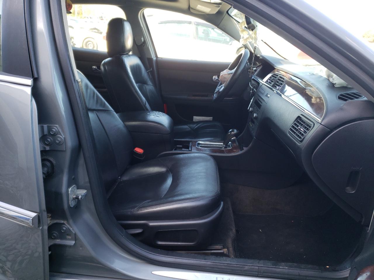 Photo 5 from auction – 2008 BUICK LACROSSE C with VIN 2G4WD582281139883