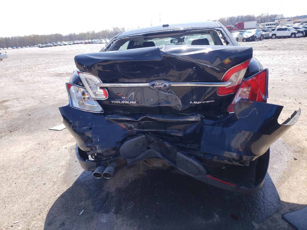 Photo 9 from auction – 2012 FORD TAURUS LIM with VIN 1FAHP2FW3CG144343