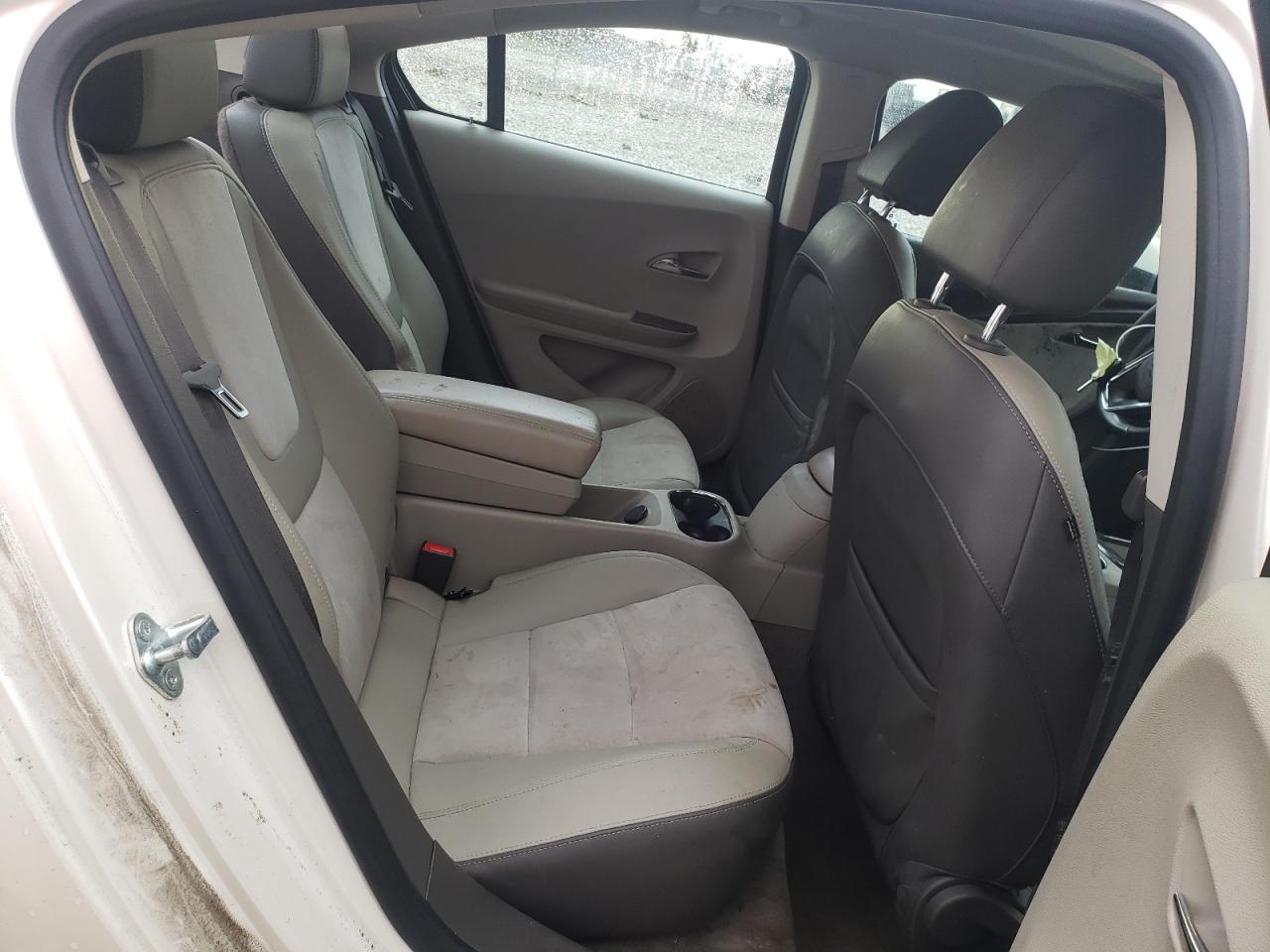 Photo 6 from auction – 2014 CHEVROLET VOLT with VIN 1G1RD6E44EU168730