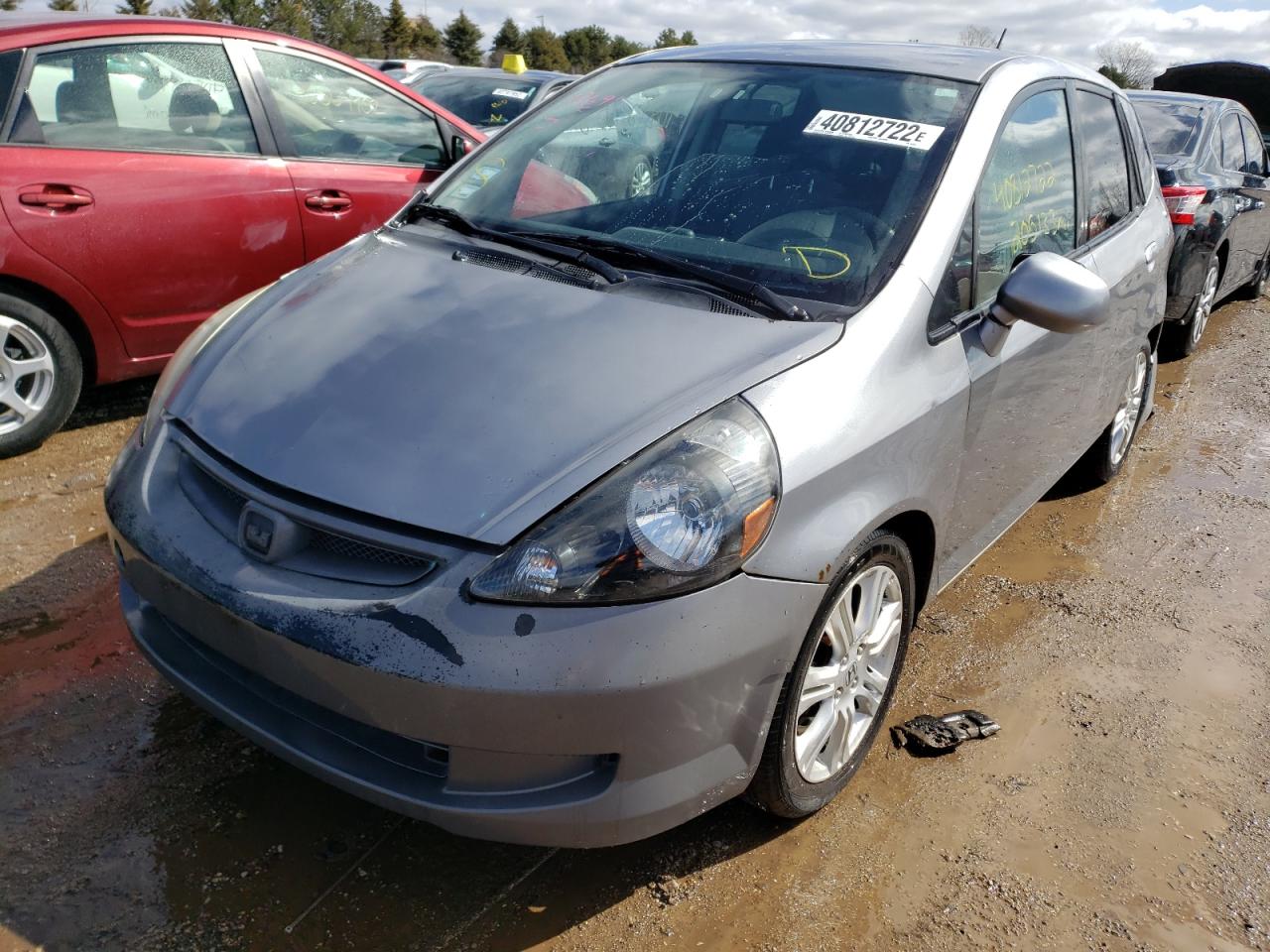 Photo 2 from auction – 2007 HONDA FIT with VIN JHMGD38457S012296