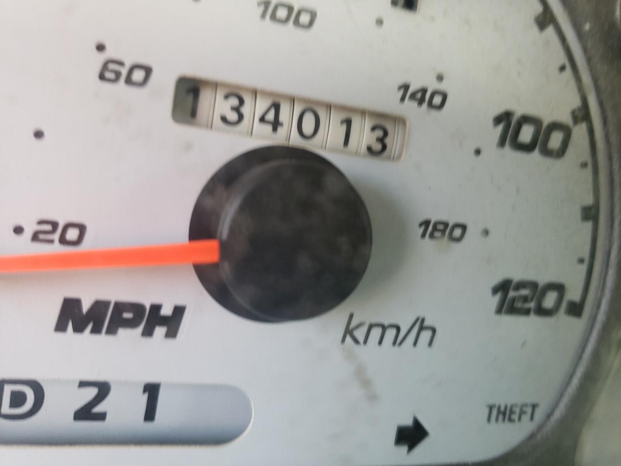 Photo 8 from auction – 2002 FORD EXPLORER S with VIN 1FMZU77E82UB21517
