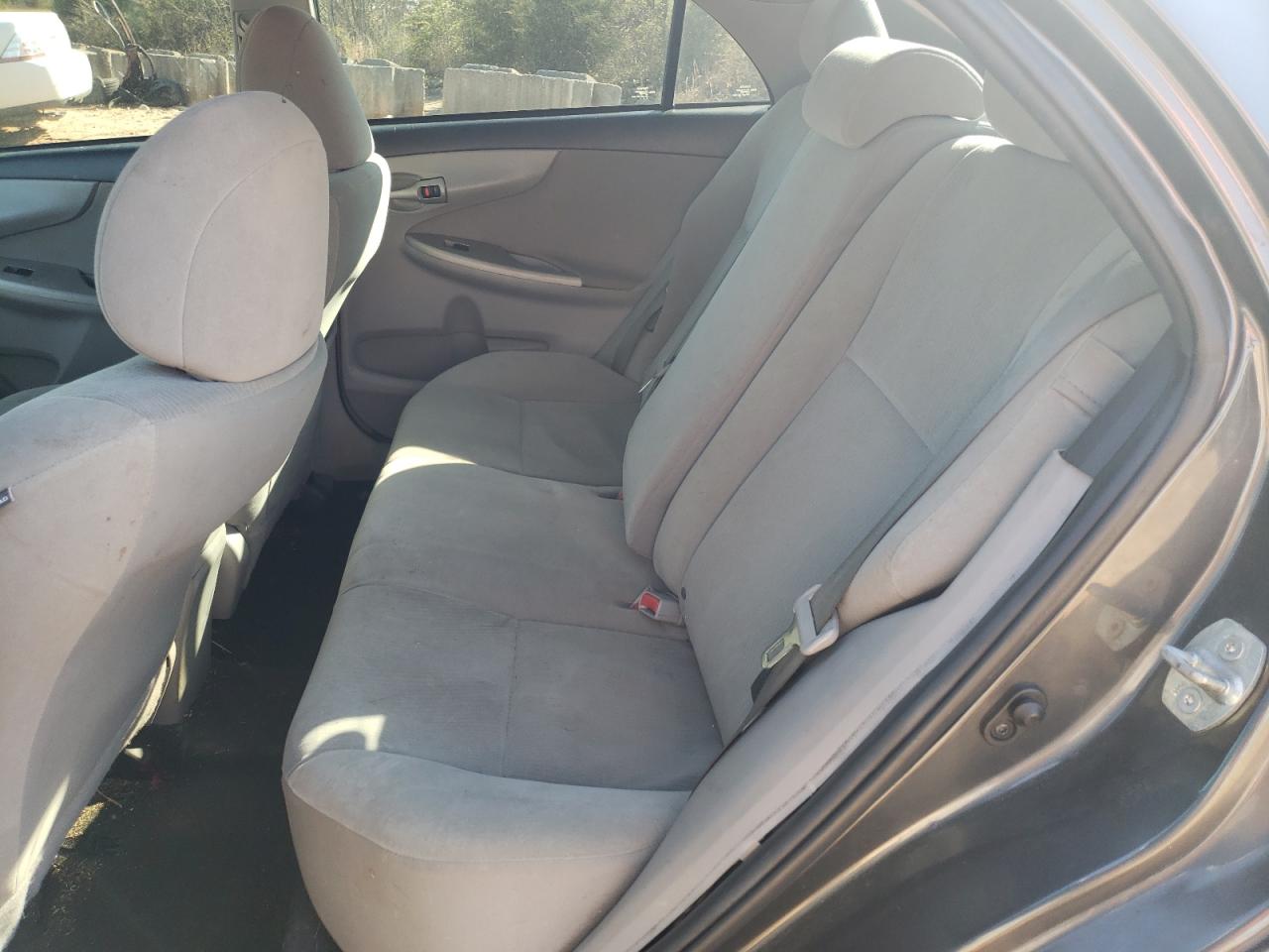 Photo 6 from auction – 2013 TOYOTA COROLLA BA with VIN 2T1BU4EE9DC928443