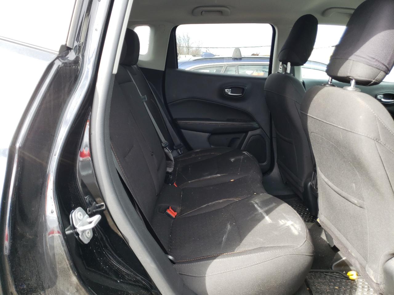 Photo 6 from auction – 2020 JEEP COMPASS SP with VIN 3C4NJDAB1LT174743