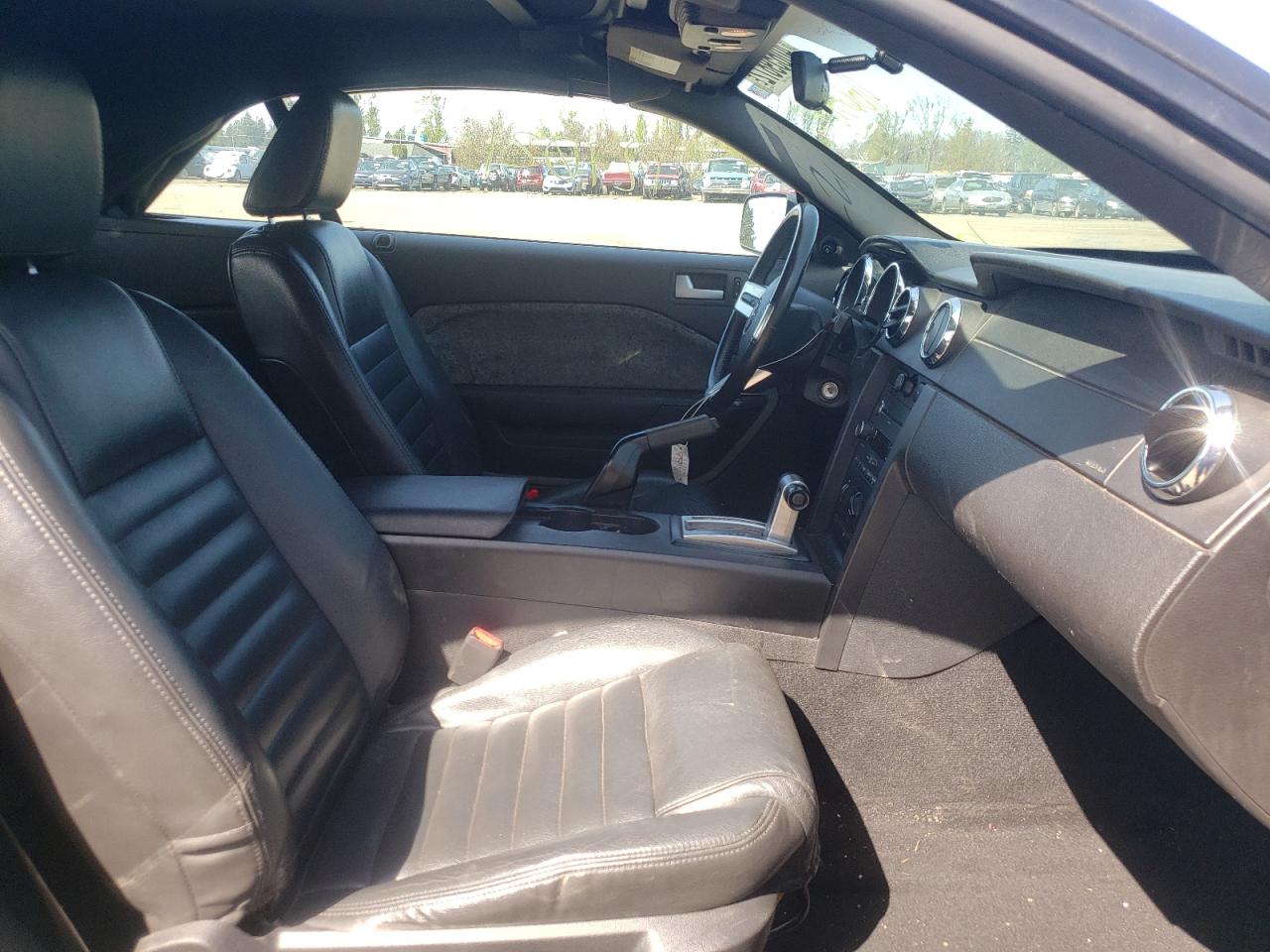 Photo 5 from auction – 2008 FORD MUSTANG with VIN 1ZVHT84N985165412