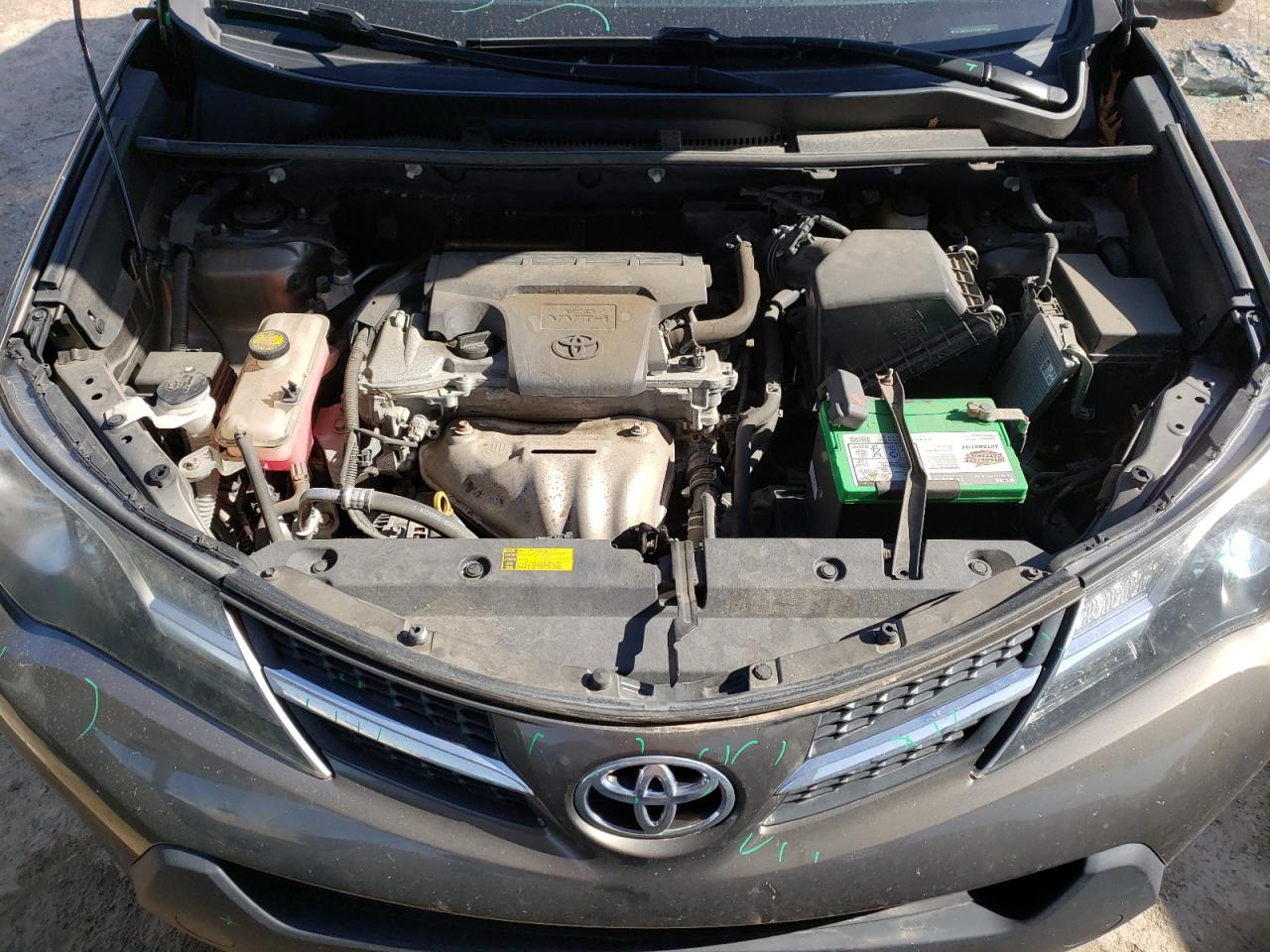 Photo 7 from auction – 2015 TOYOTA RAV4 LE with VIN 2T3BFREV1FW248116
