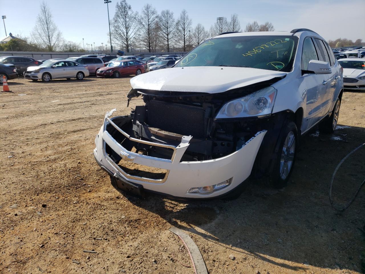 Photo 2 from auction – 2010 CHEVROLET TRAVERSE L with VIN 1GNLRFED6AS128340