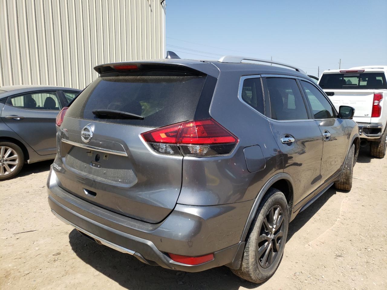 Zdjęcie 4 z aukcji – 2017 NISSAN ROGUE S z VIN KNMAT2MT6HP602271