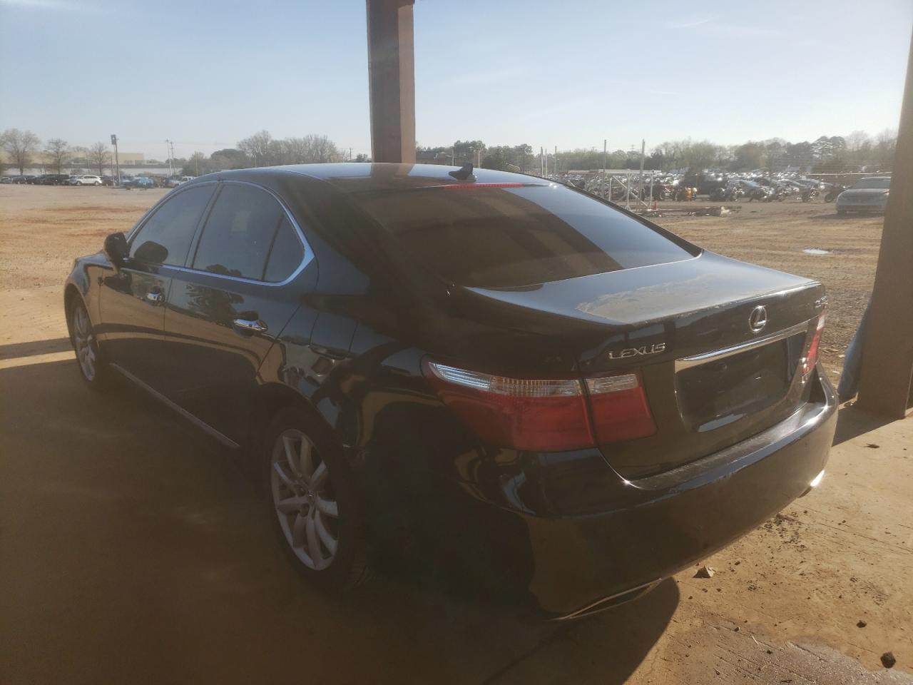 Photo 3 from auction – 2007 LEXUS LS 460 with VIN JTHBL46F275051725
