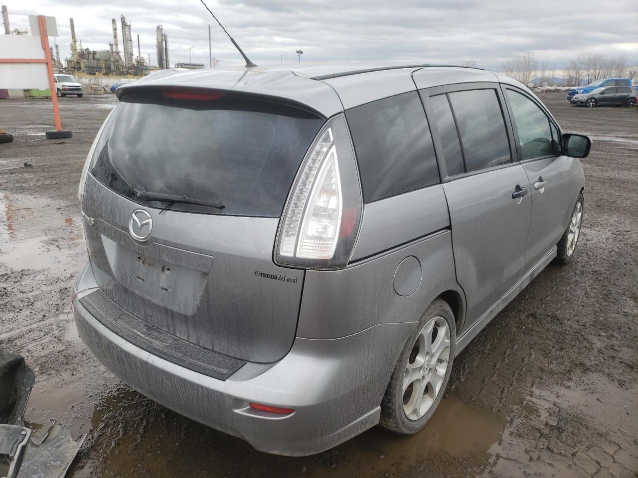 Photo 4 from auction – 2010 MAZDA 5 with VIN JM1CR2W32A0381724