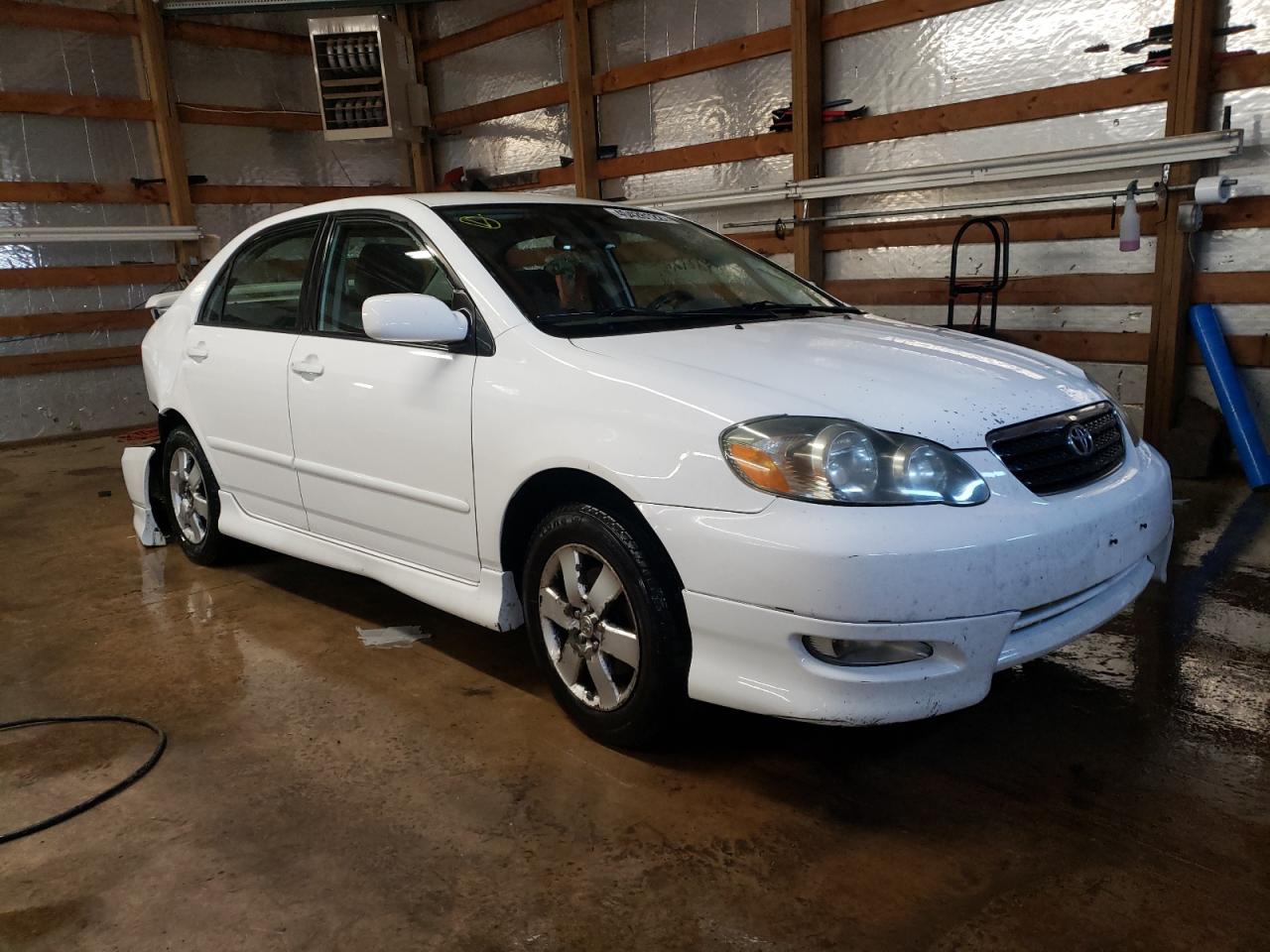 TOYOTA COROLLA CE 2005 with VIN 2T1BR32E65C323619 - Photo from auction