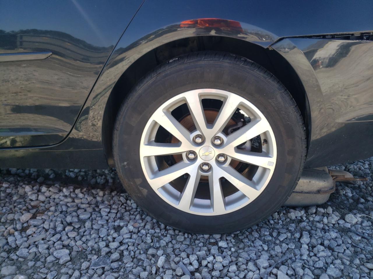 Photo 9 from auction – 2015 CHEVROLET MALIBU 2LT with VIN 1G11D5SL5FF257926