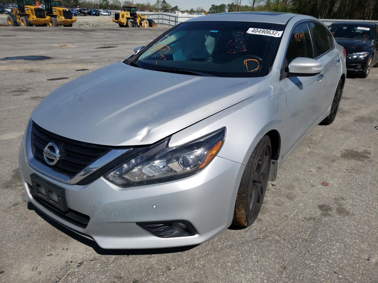 Photo 2 from auction – 2017 NISSAN ALTIMA 3.5 with VIN 1N4BL3AP2HC496741