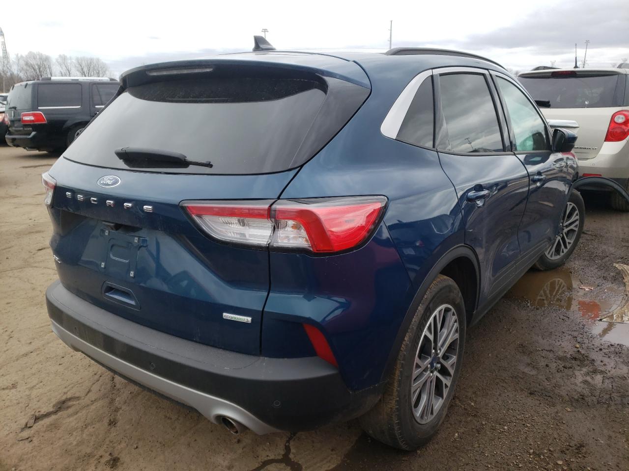 Photo 4 from auction – 2020 FORD ESCAPE SEL with VIN 1FMCU0H68LUA00864