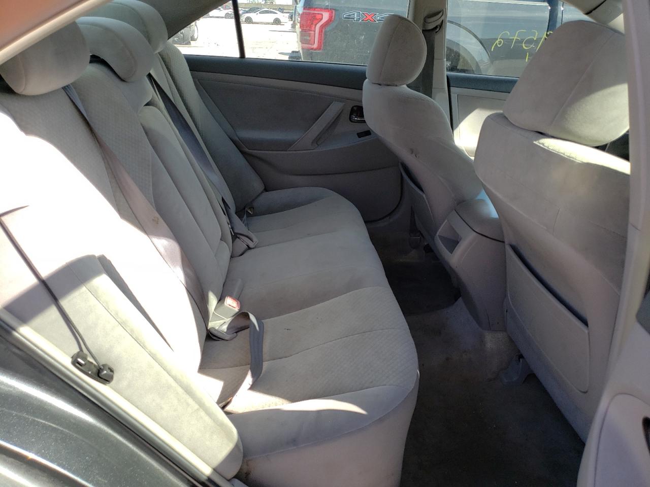 Photo 6 from auction – 2007 TOYOTA CAMRY CE with VIN 4T1BE46K97U055801