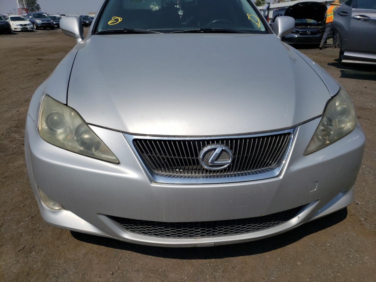 Photo 9 from auction – 2008 LEXUS IS 250 with VIN JTHBK262782074005