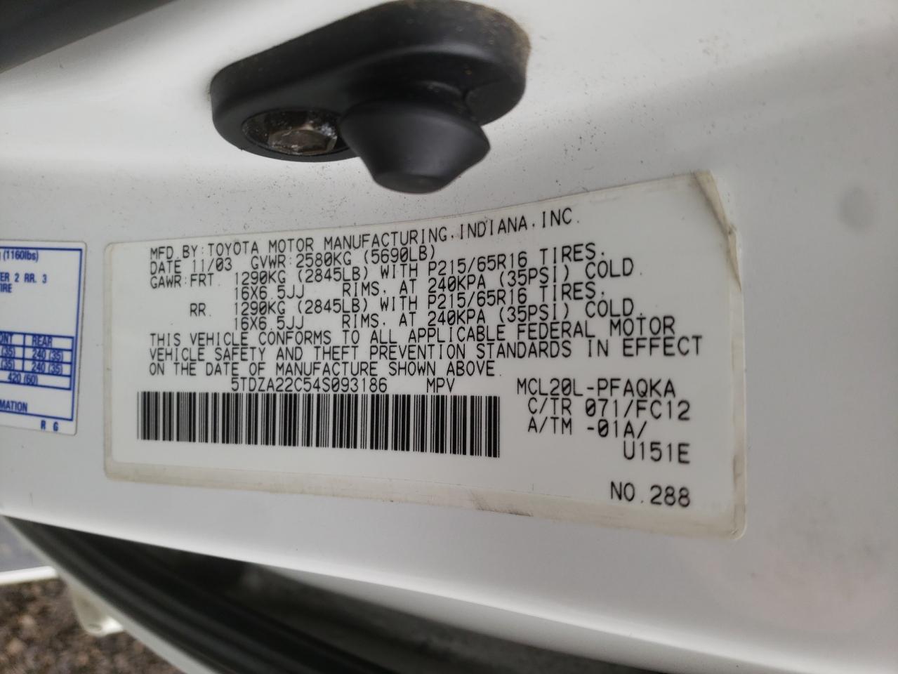 Photo 10 from auction – 2004 TOYOTA SIENNA XLE with VIN 5TDZA22C54S093186