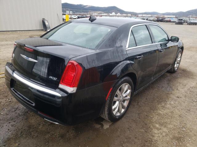 Photo 4 from auction – 2017 CHRYSLER 300 LIMITE with VIN 2C3CCARG8HH593905