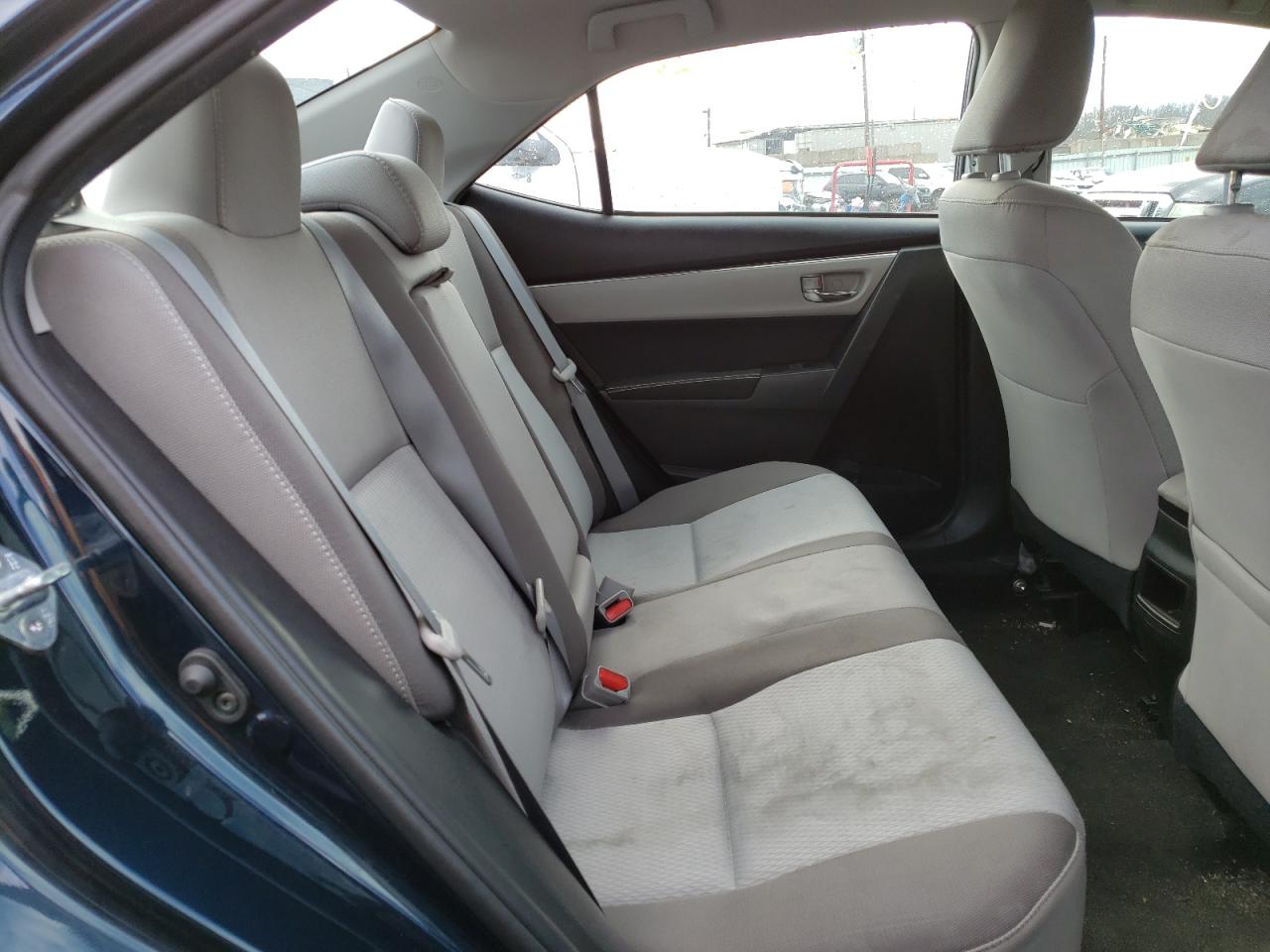 Photo 6 from auction – 2018 TOYOTA COROLLA L with VIN 5YFBURHE2JP835543