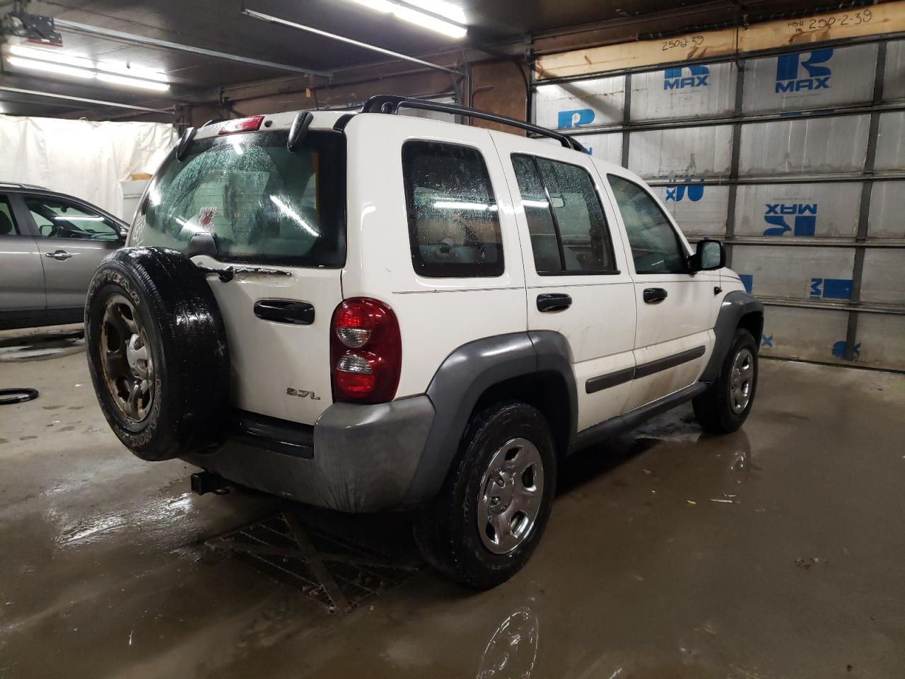 Photo 4 from auction – 2007 JEEP LIBERTY SP with VIN 1J4GL48K67W701064