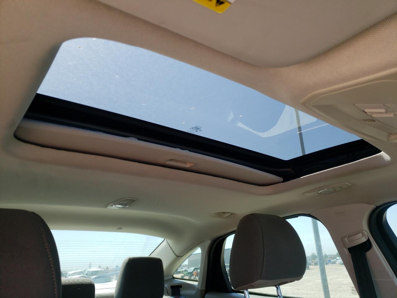 Photo 9 from auction – 2014 FORD FOCUS SE with VIN 1FADP3F2XEL387191