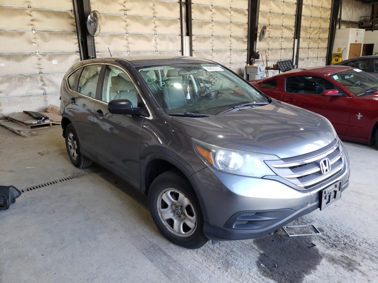 HONDA CR-V LX 2012 with VIN 2HKRM3H38CH513807 - Photo from auction